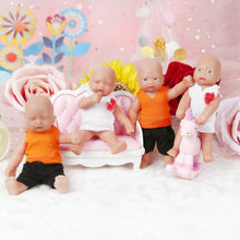 Load image into Gallery viewer, Vollence 4.7 inch Eye Closed Mini Full Silicone Baby Dolls with Bone Pocket Doll